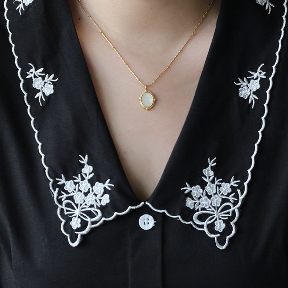 NEW 18K Gold Plated Mother Of Pearl Oval Necklace - Picture 8 of 8